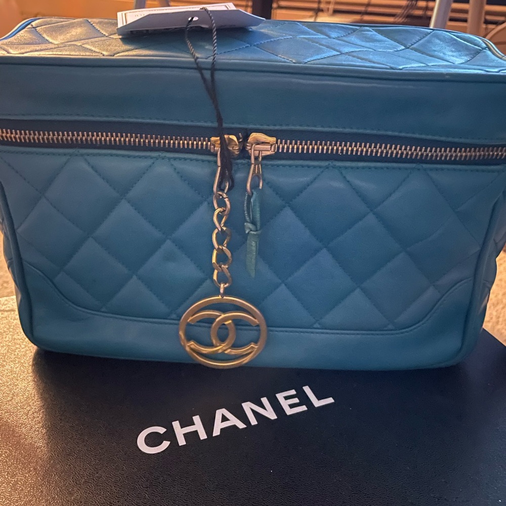 Vintage CHANEL Turquoise Quilted Vanity Handbag